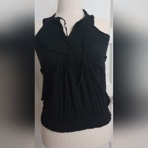 Chic Black Sleeveless Blouse